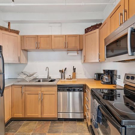 The Haus On Mirror Lake Lake Placid Bilik gambar