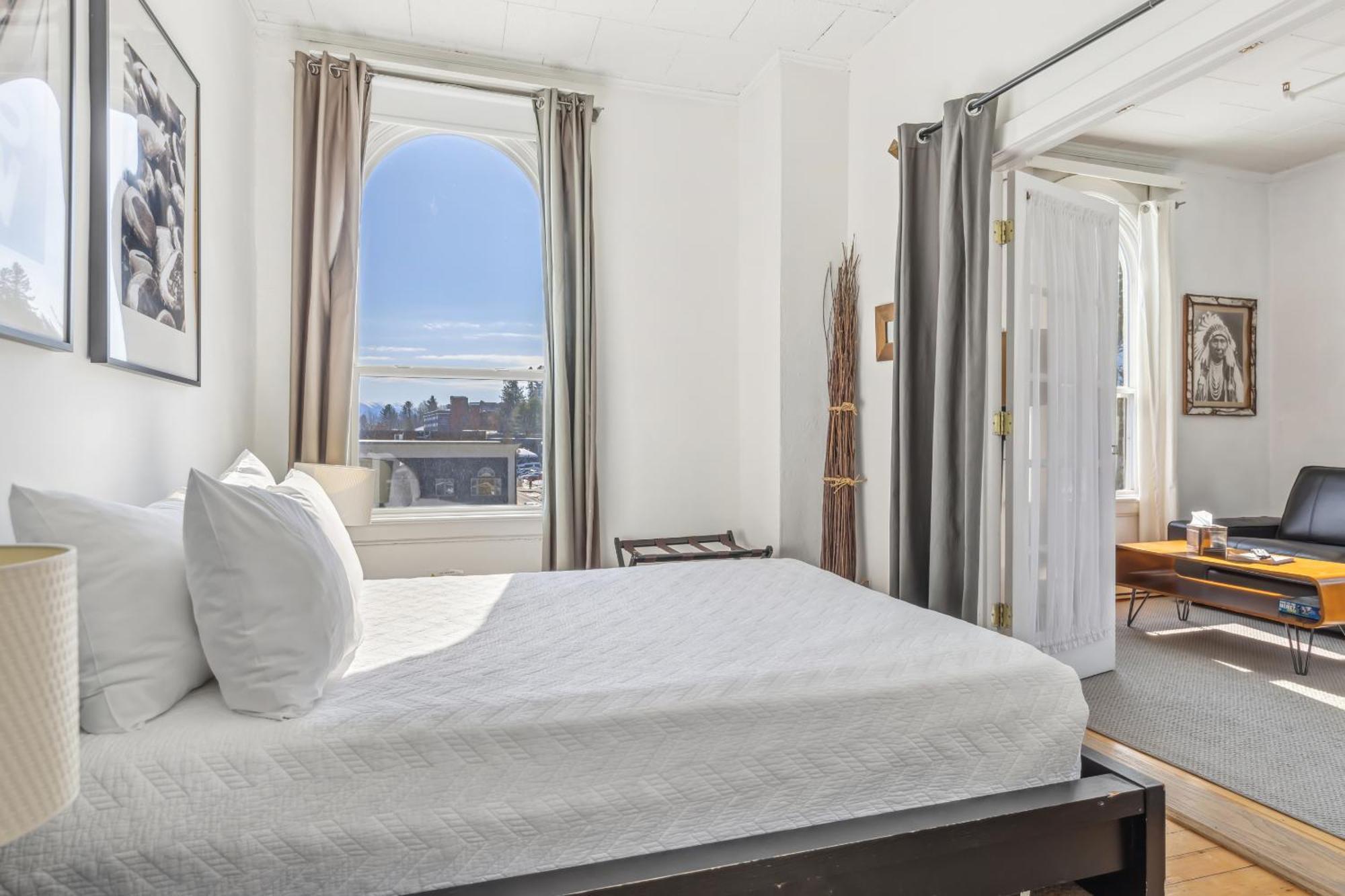 The Haus On Mirror Lake Lake Placid Bilik gambar